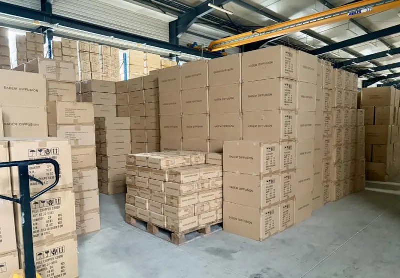 KITCHEN STOCK CLEARANCE – 83,000 PIECES – LARGE VOLUME – EXPORT / BAZAAR