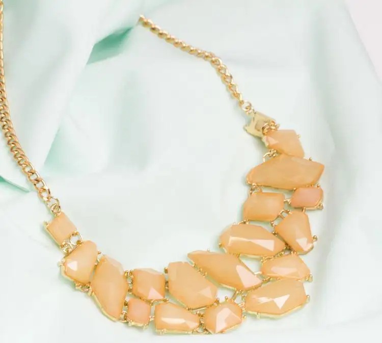 ORANGE SHAPE NECKLACE N266 Classic, beautiful necklace design