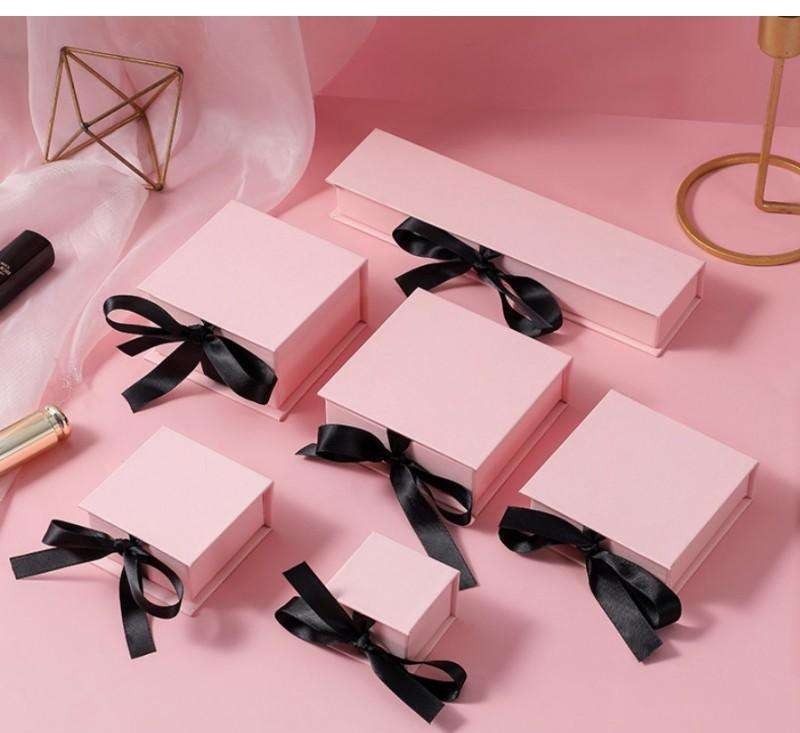 DECORATIVE BOX for a set of JEWELRY, NECKLACE 10x10x3.5 cm PDOZ26R