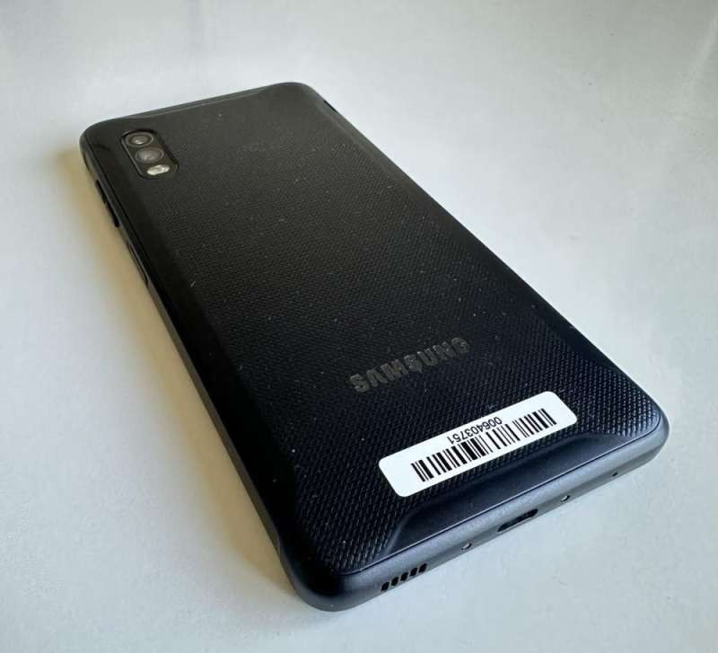 Water/shockproof phone (IP68) Samsung Galaxy XCover Pro